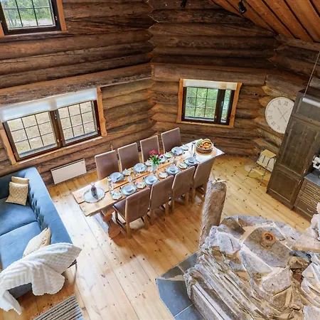 Pukelo Arctic With Wifi Sauna 4 Poster Bed Fireplace Prázdninový dům Salla