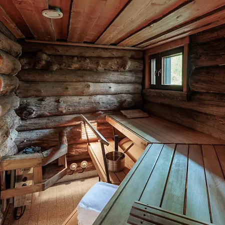 Pukelo Arctic With Wifi Sauna 4 Poster Bed Fireplace