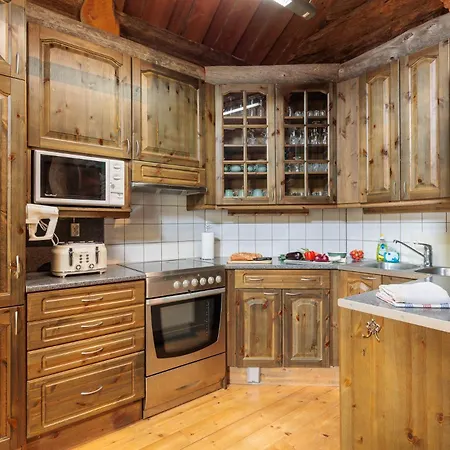 Prázdninový dům Pukelo Arctic With Wifi Sauna 4 Poster Bed Fireplace