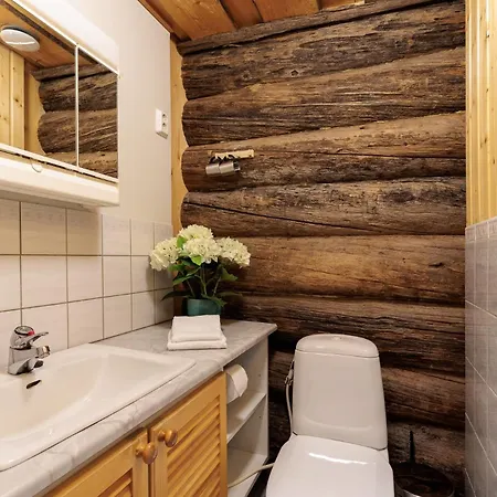 Pukelo Arctic With Wifi Sauna 4 Poster Bed Fireplace Salla